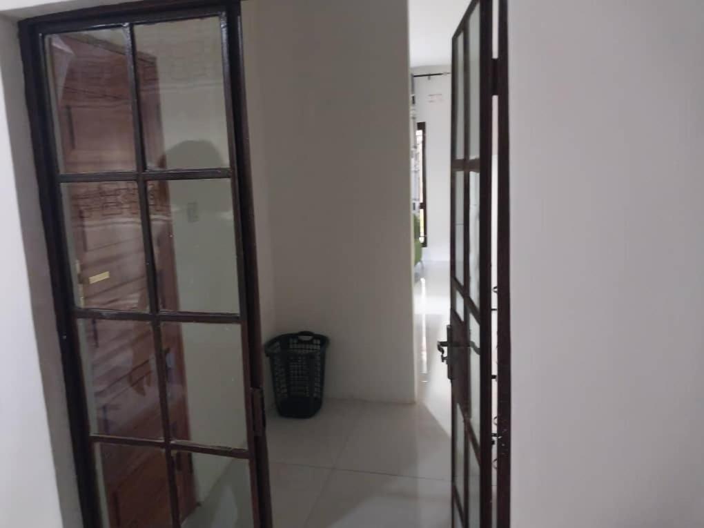 Emmrose Apartments Чингола Екстериор снимка